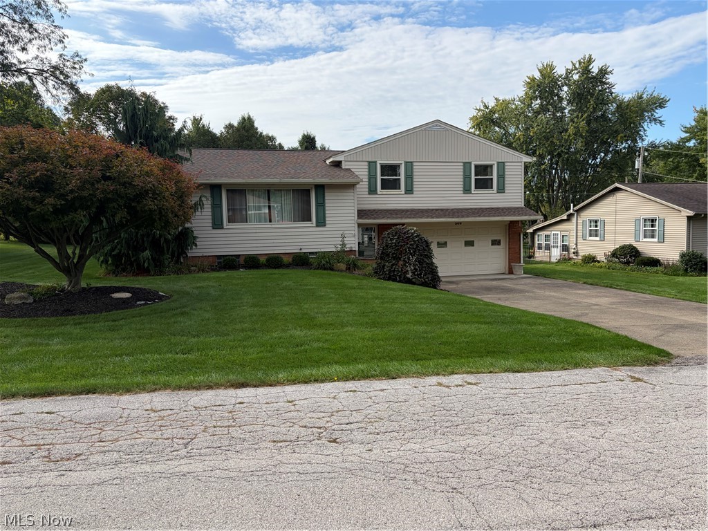309 Bell Avenue Columbiana OH 44408