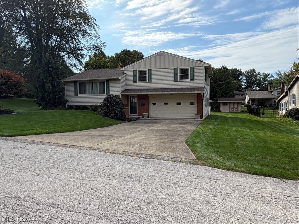 309 Bell Avenue Columbiana OH 44408