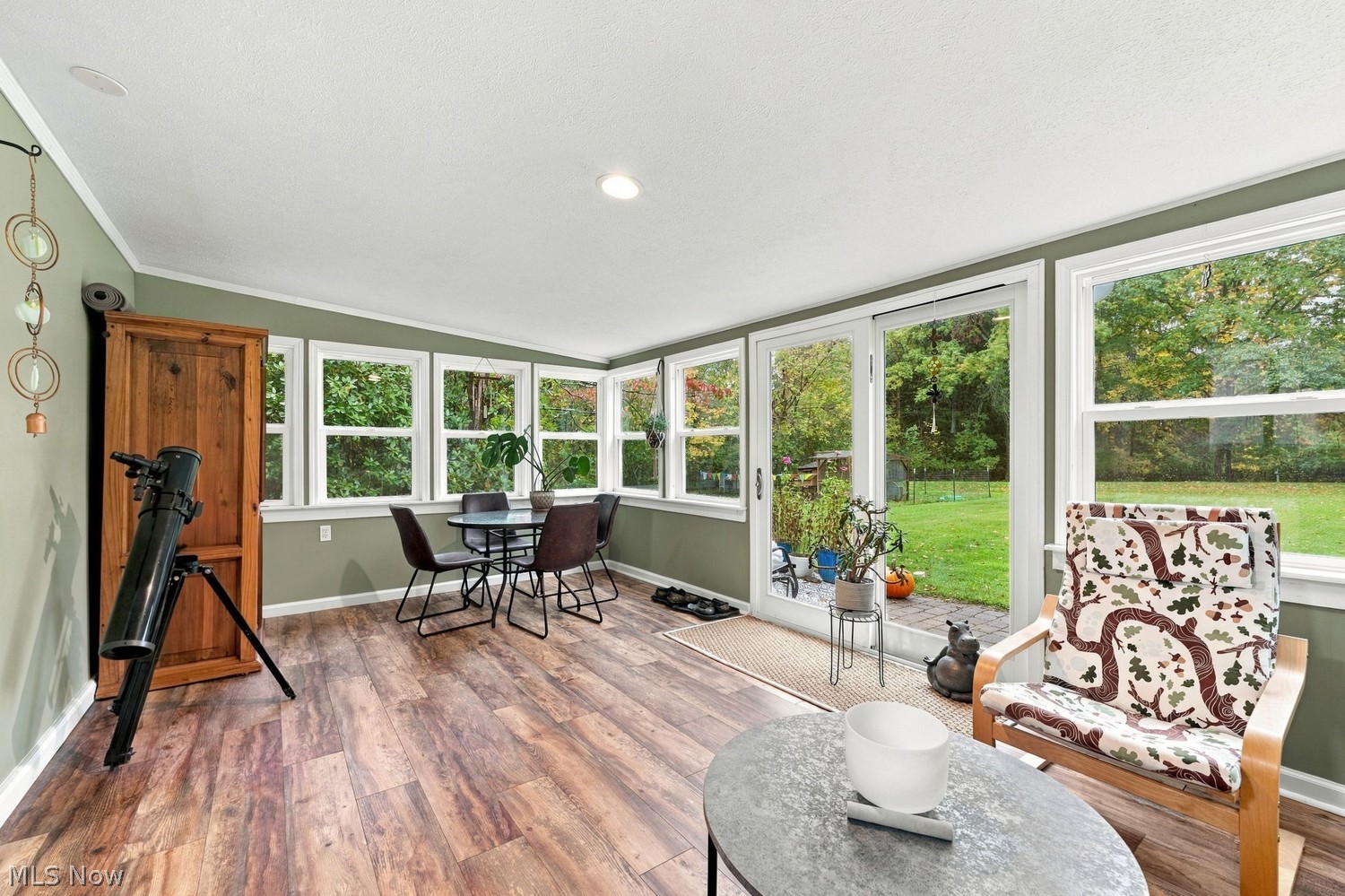 9187 Pekin Road Novelty OH 44072