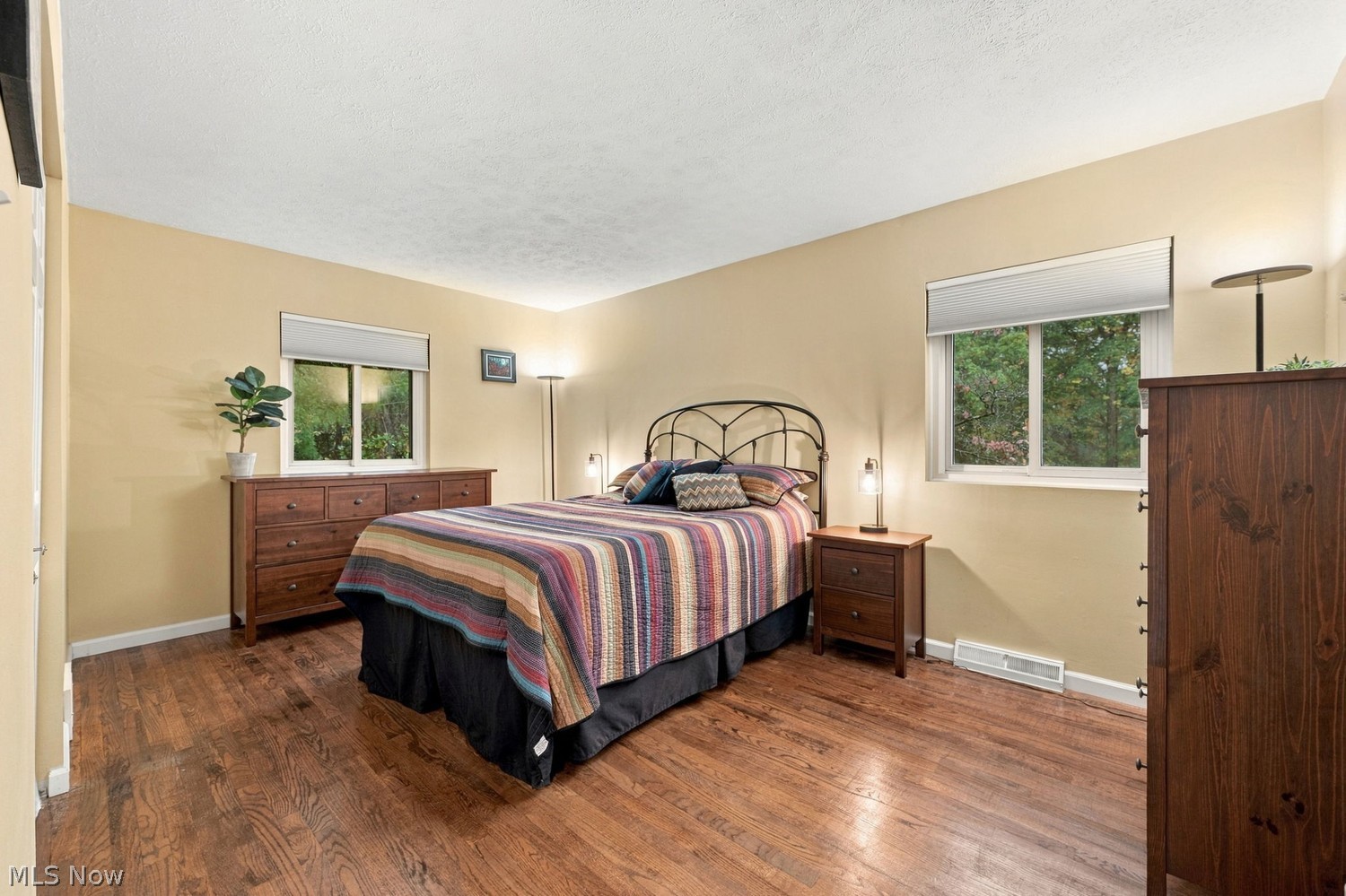 9187 Pekin Road Novelty OH 44072