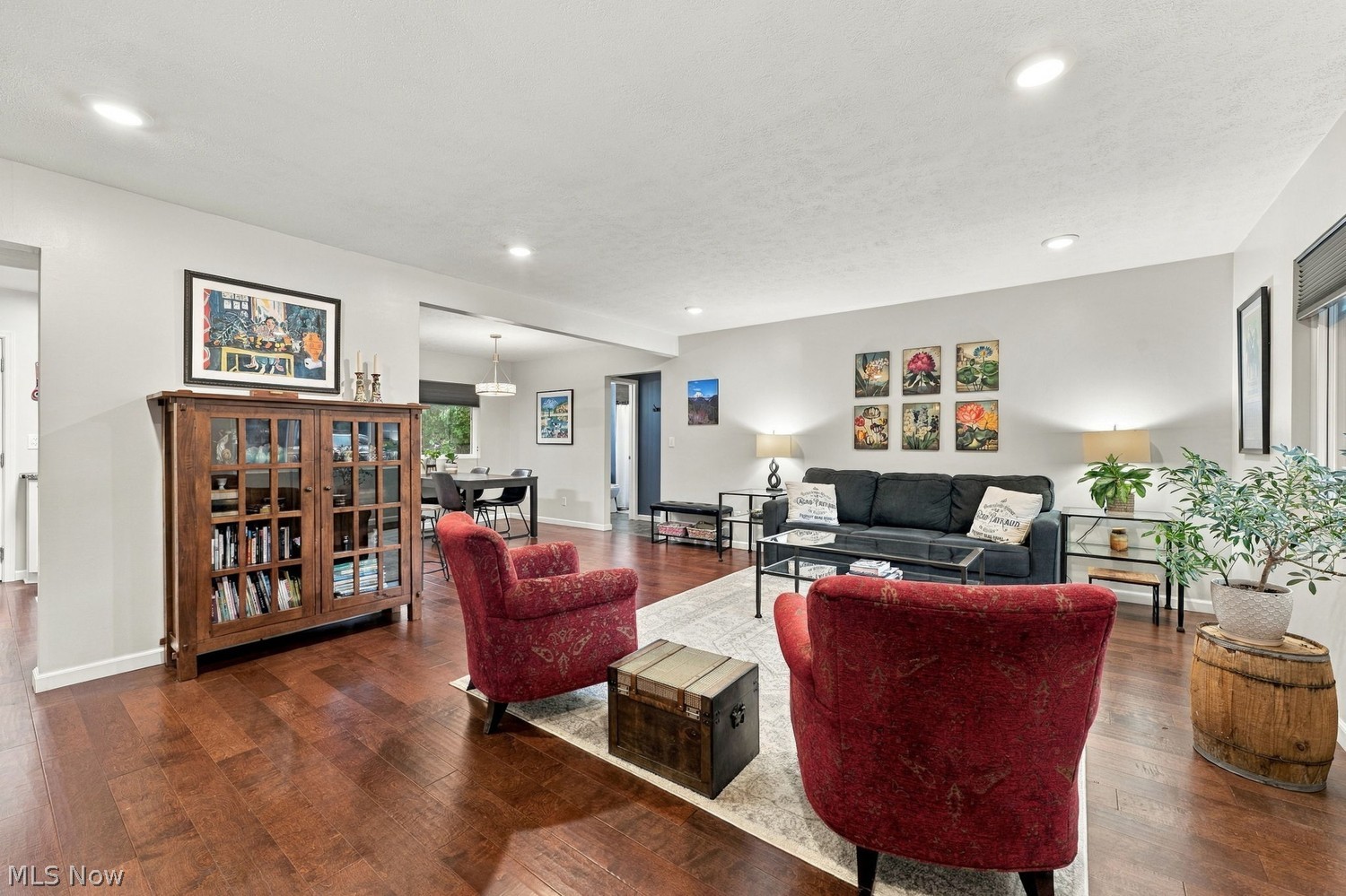 9187 Pekin Road Novelty OH 44072