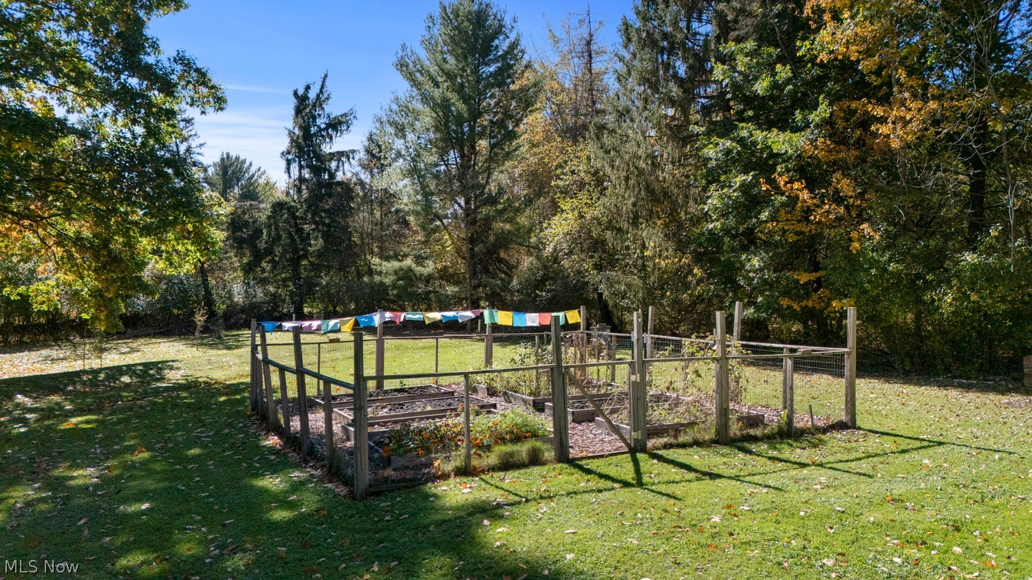 9187 Pekin Road Novelty OH 44072