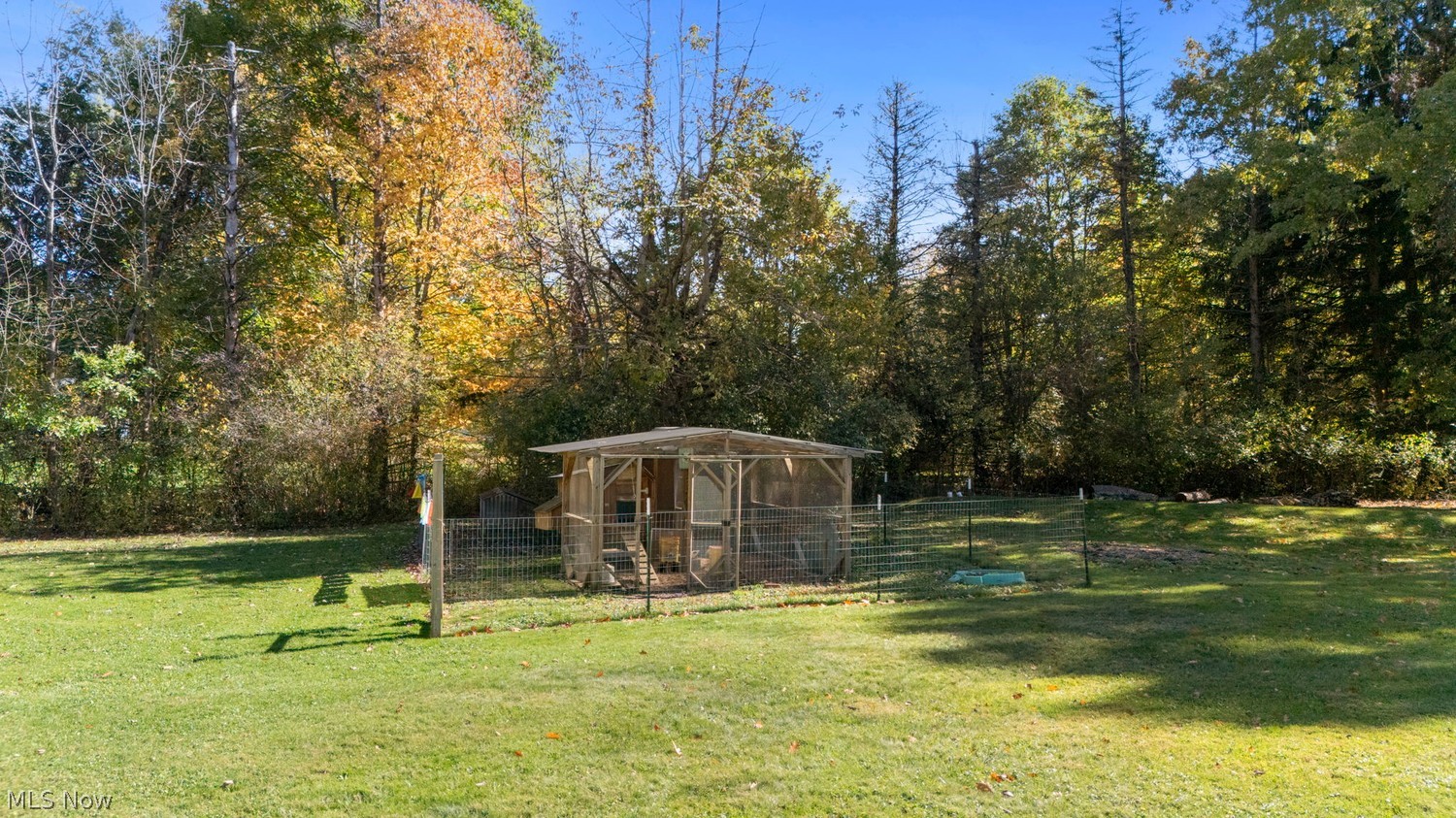 9187 Pekin Road Novelty OH 44072