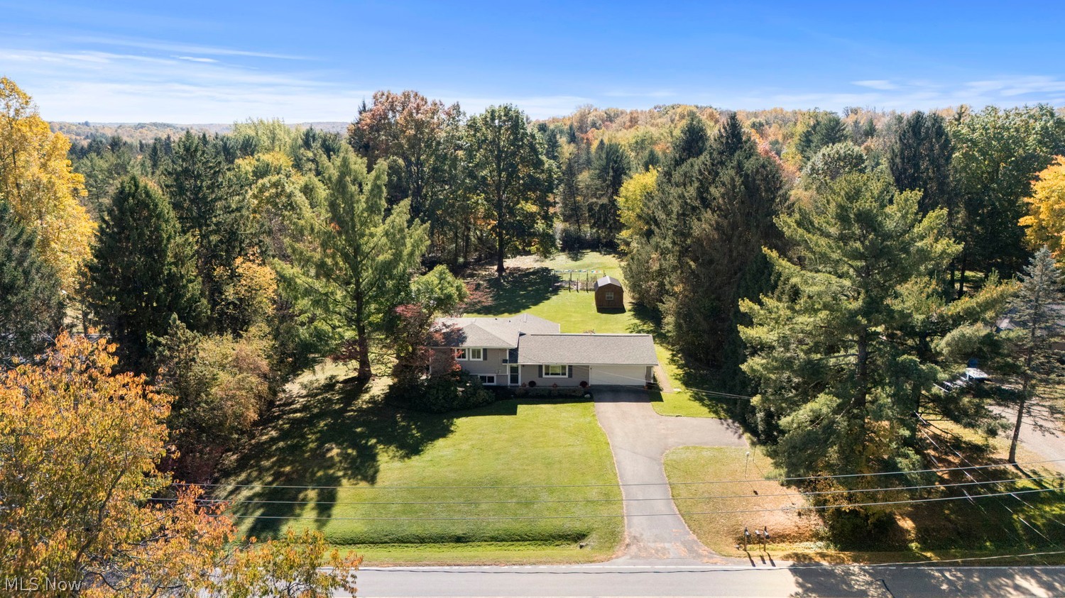 9187 Pekin Road Novelty OH 44072
