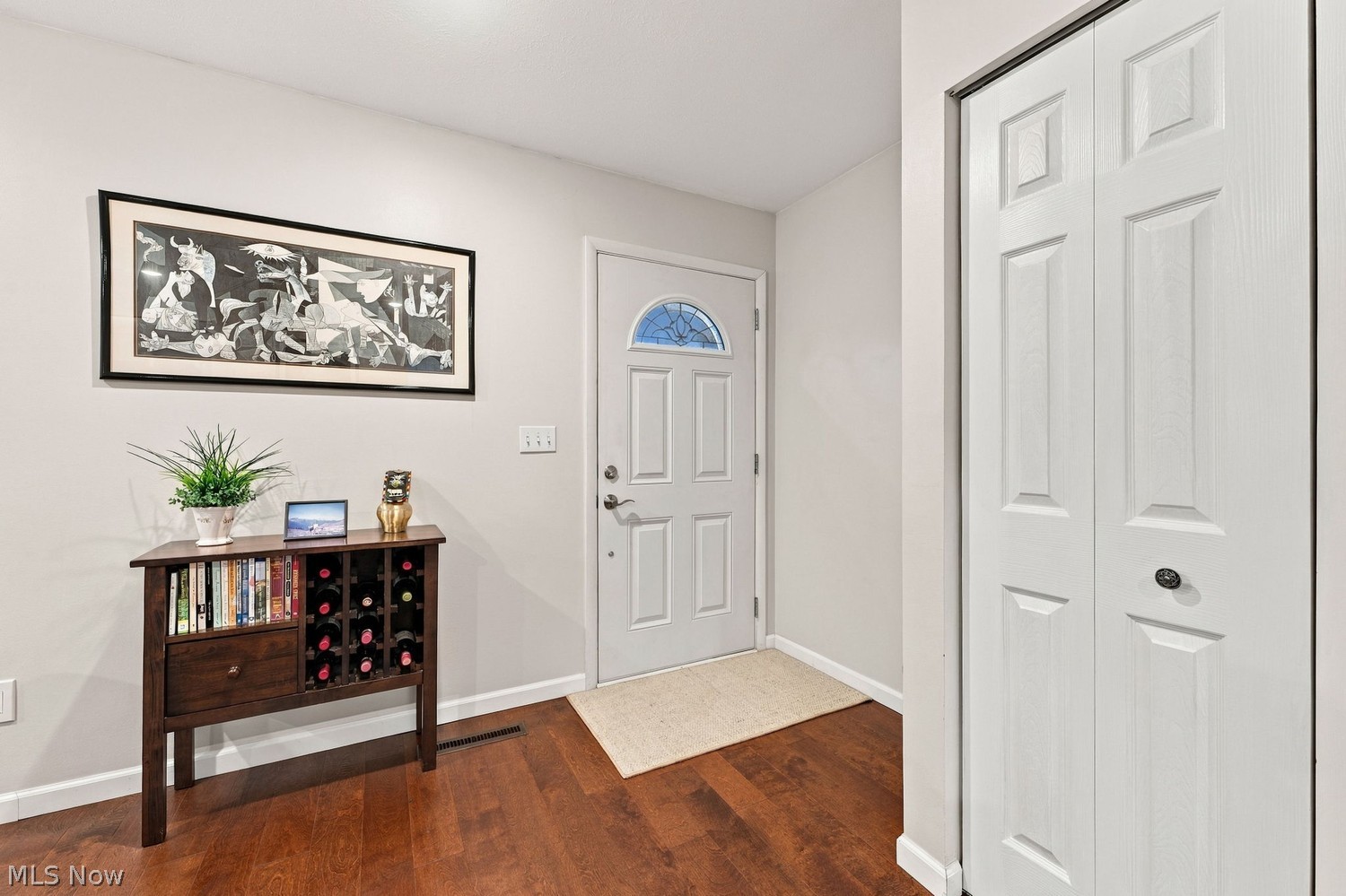 9187 Pekin Road Novelty OH 44072