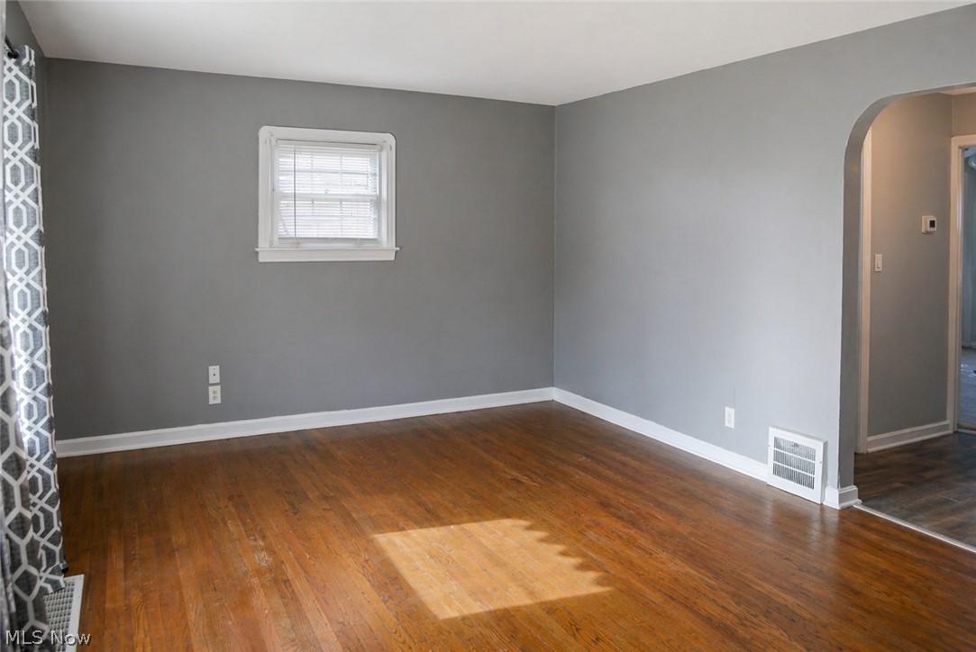 4366 W 60th Street Cleveland OH 44144