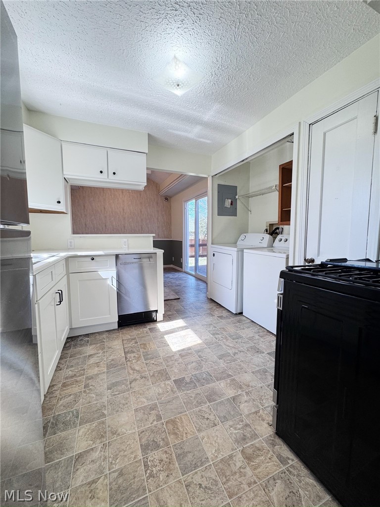 196 S Point Drive Avon Lake OH 44012