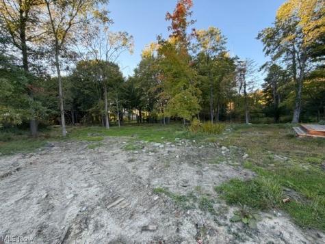 9846 Barr Road Brecksville OH 44141