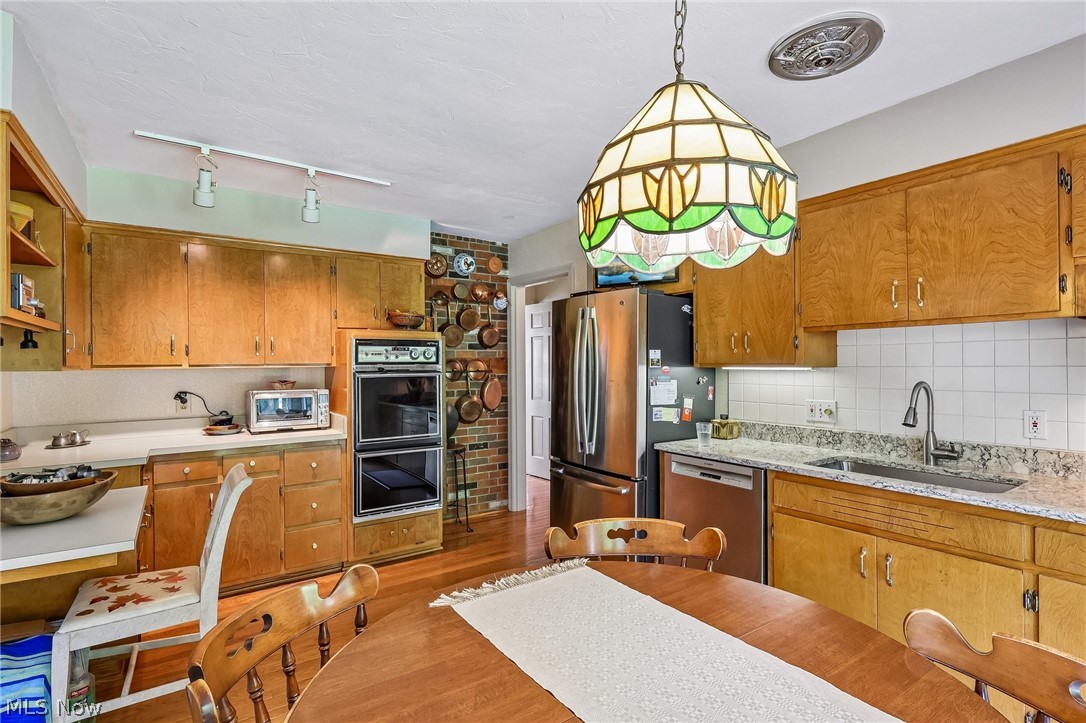 15322 Dale Road Chagrin Falls OH 44022