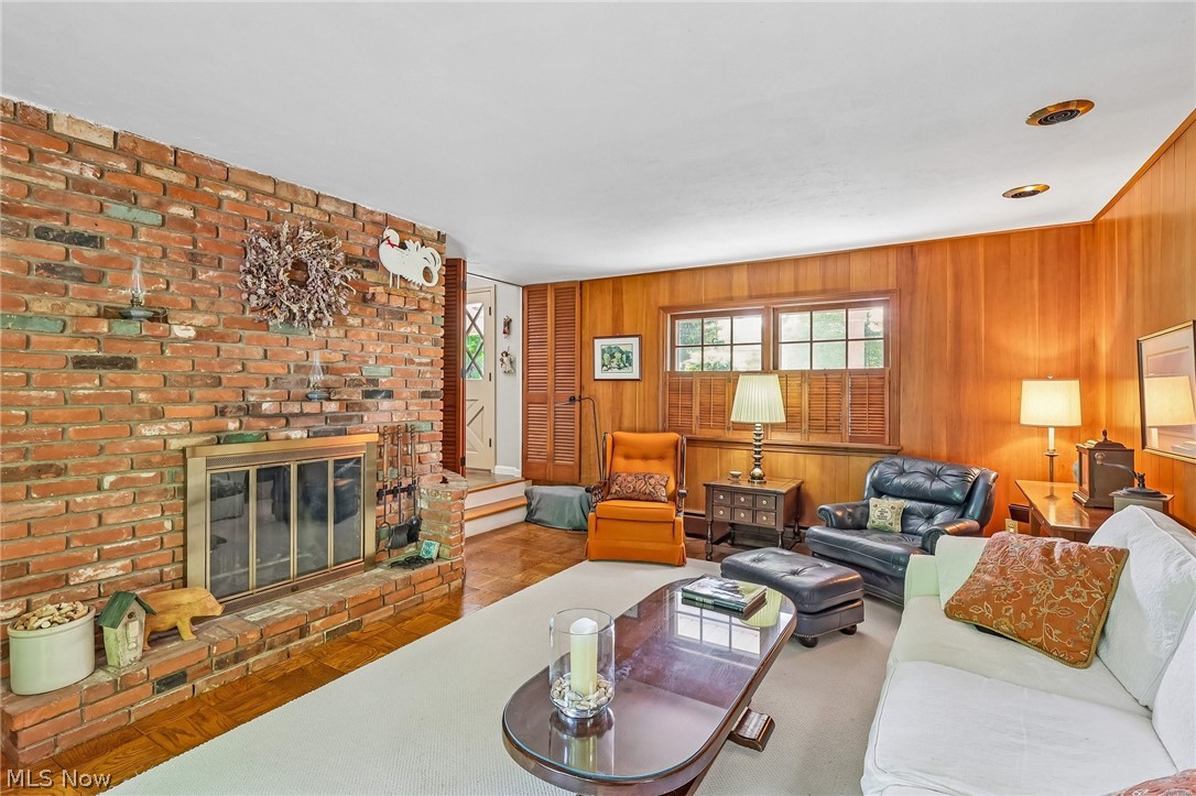 15322 Dale Road Chagrin Falls OH 44022