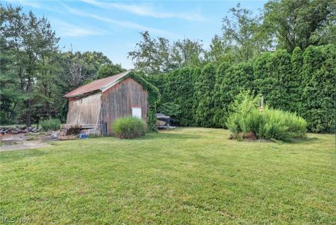 1313 Martin Road Mogadore OH 44260