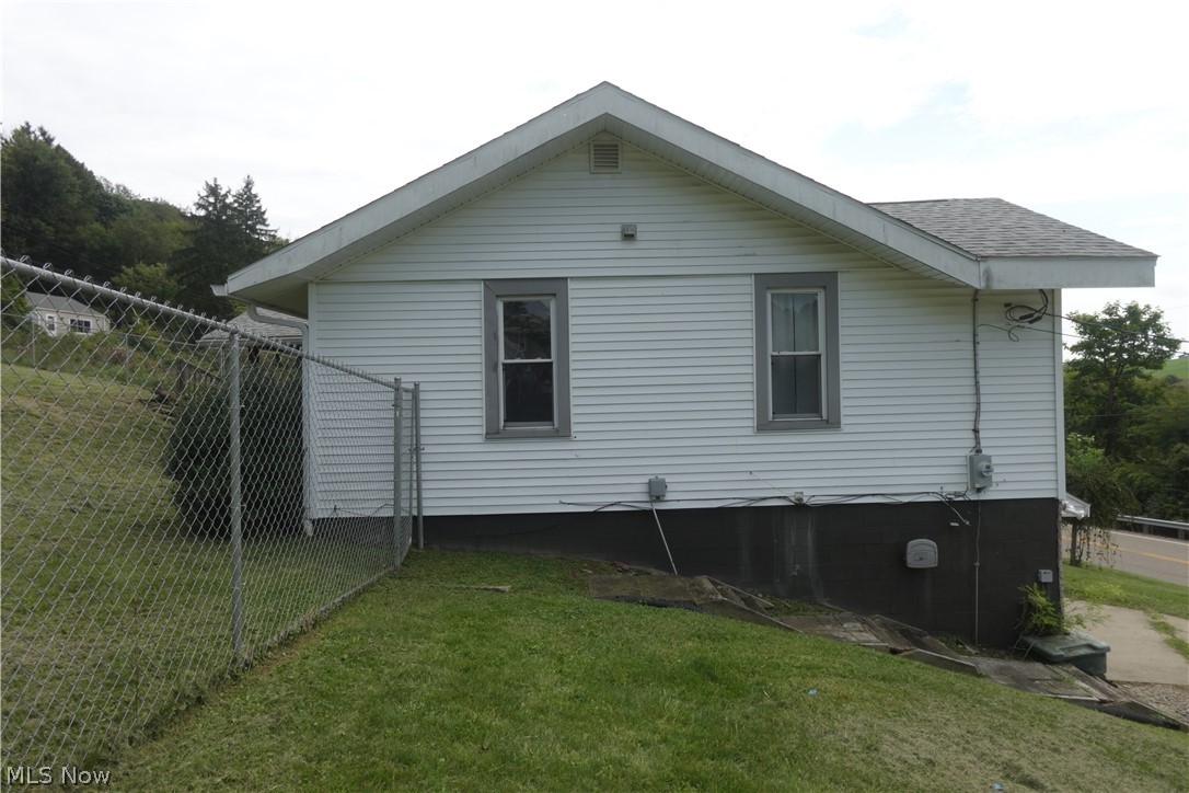 69395 Sunset Heights Bridgeport OH 43912