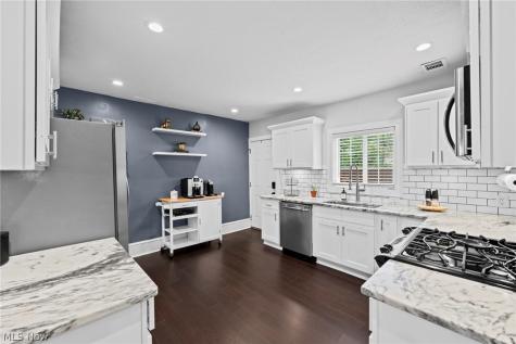 1855 W 52nd Street Cleveland OH 44102