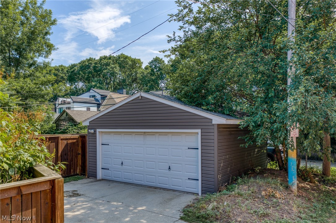 1855 W 52nd Street Cleveland OH 44102