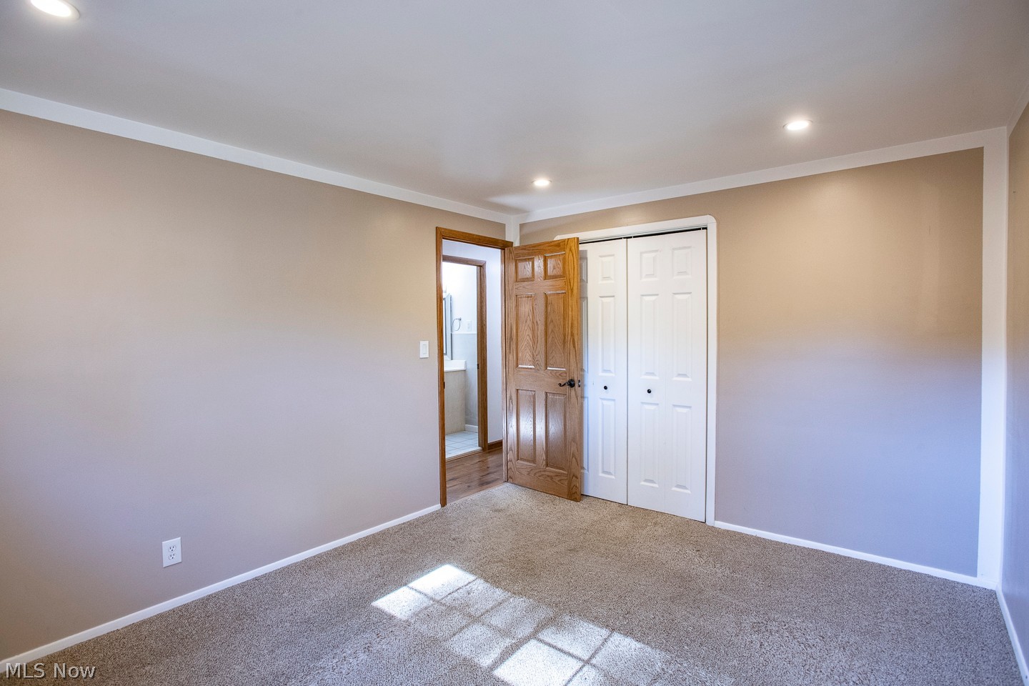 2481 Brantwood Drive Westlake OH 44145