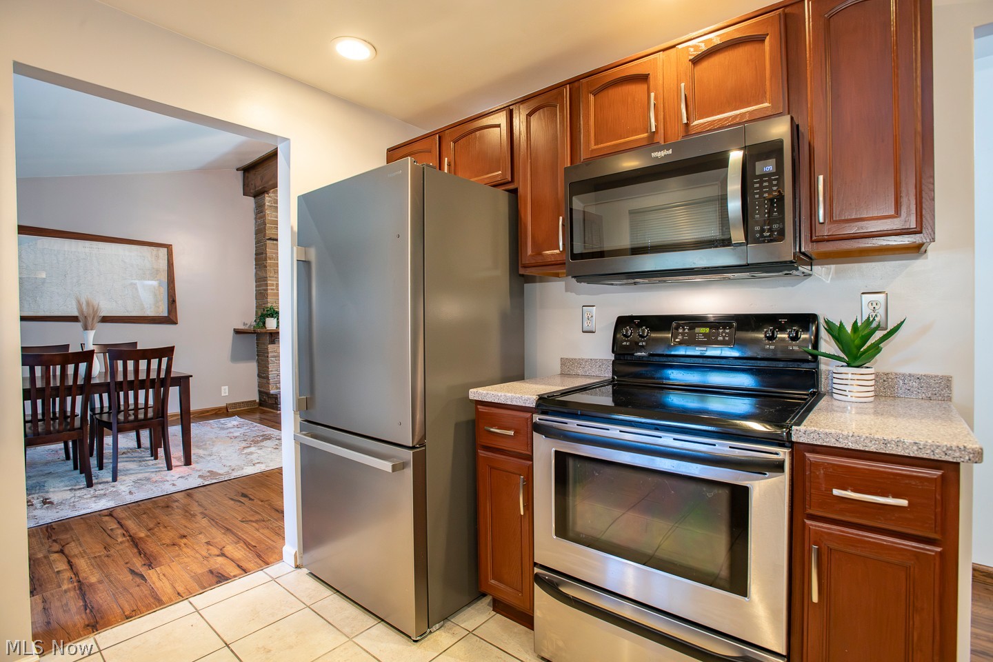 2481 Brantwood Drive Westlake OH 44145