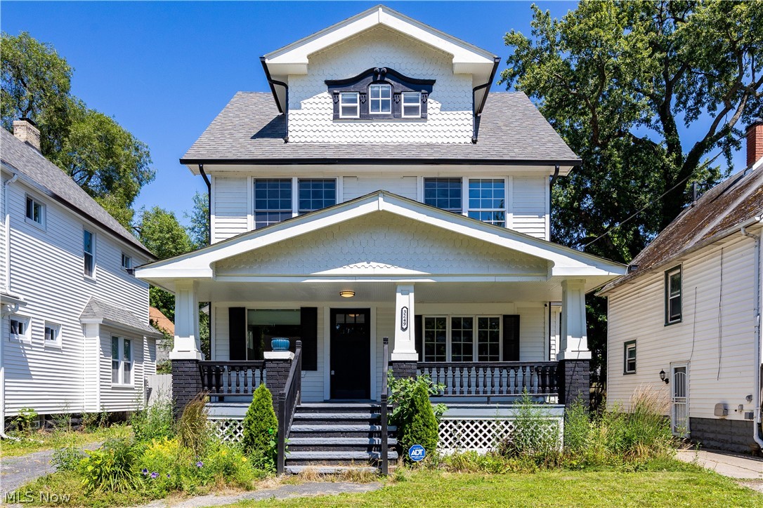 3249 W 100th Street Cleveland OH 44111