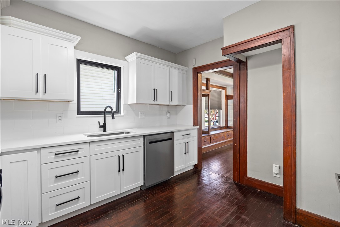 3249 W 100th Street Cleveland OH 44111