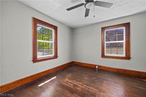 3249 W 100th Street Cleveland OH 44111