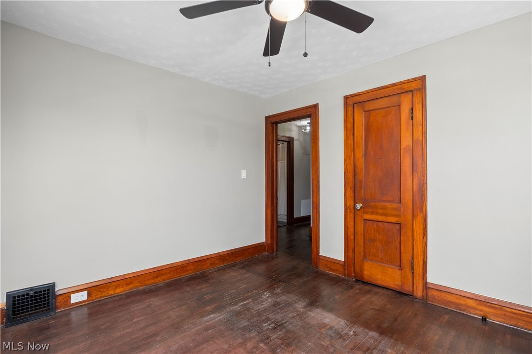 3249 W 100th Street Cleveland OH 44111