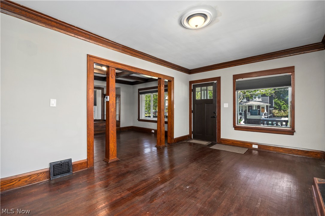 3249 W 100th Street Cleveland OH 44111