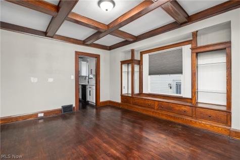 3249 W 100th Street Cleveland OH 44111