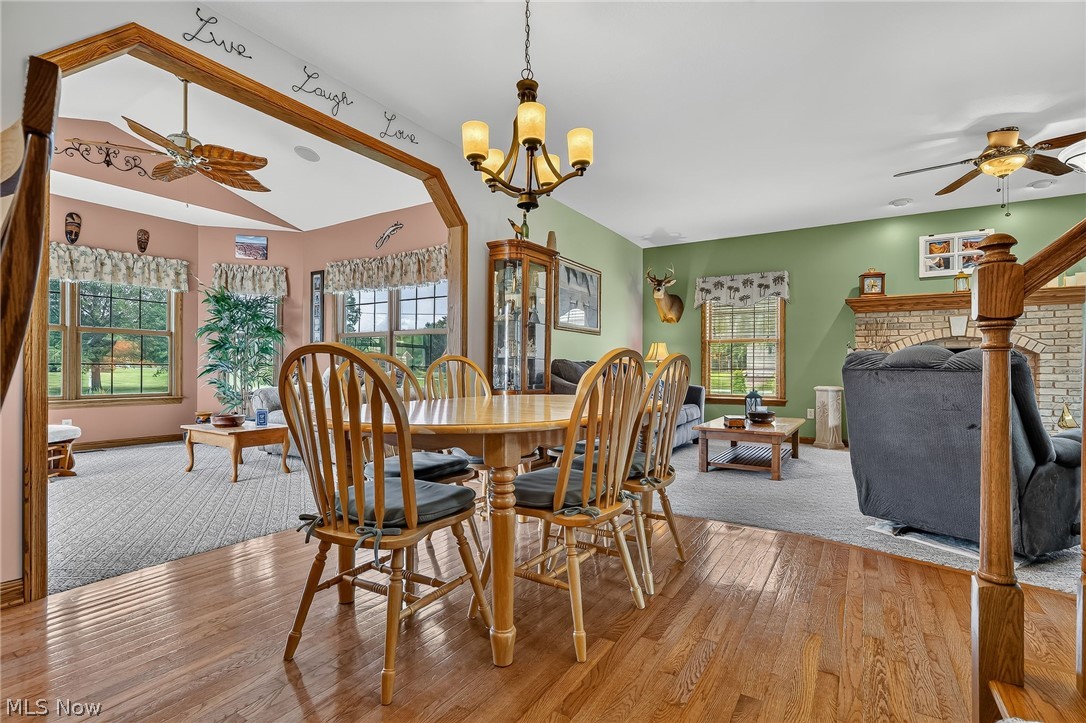 9276 Columbus Road NE Louisville OH 44641