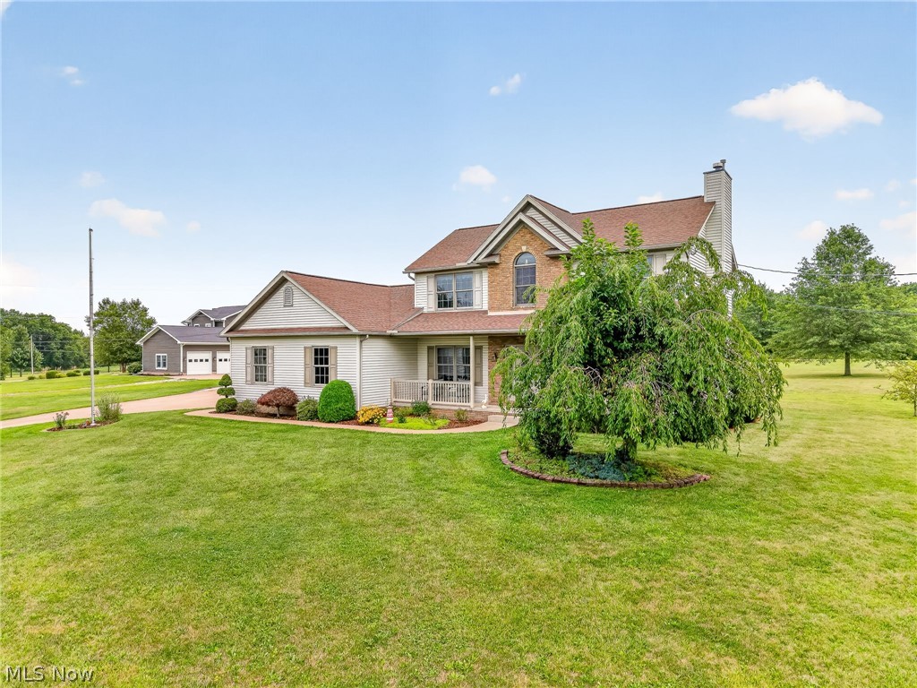 9276 Columbus Road NE Louisville OH 44641
