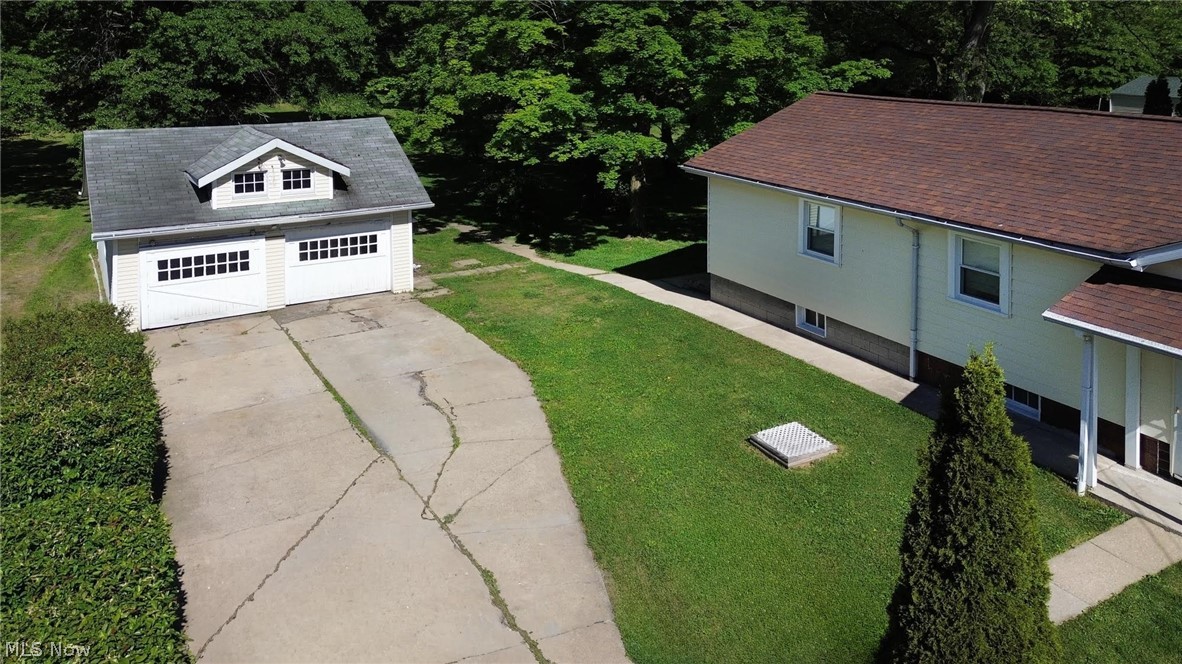 2690 S Canfield Niles Road Youngstown OH 44515