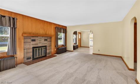 2690 S Canfield Niles Road Youngstown OH 44515