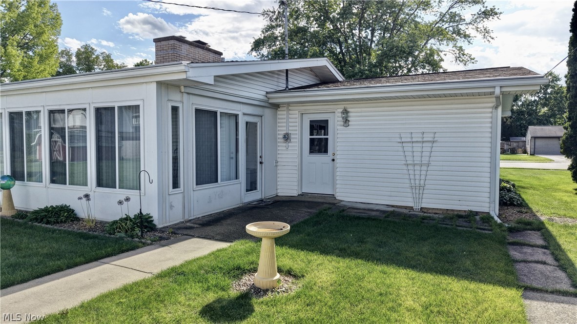 1017 Kaderly Street NW New Philadelphia OH 44663