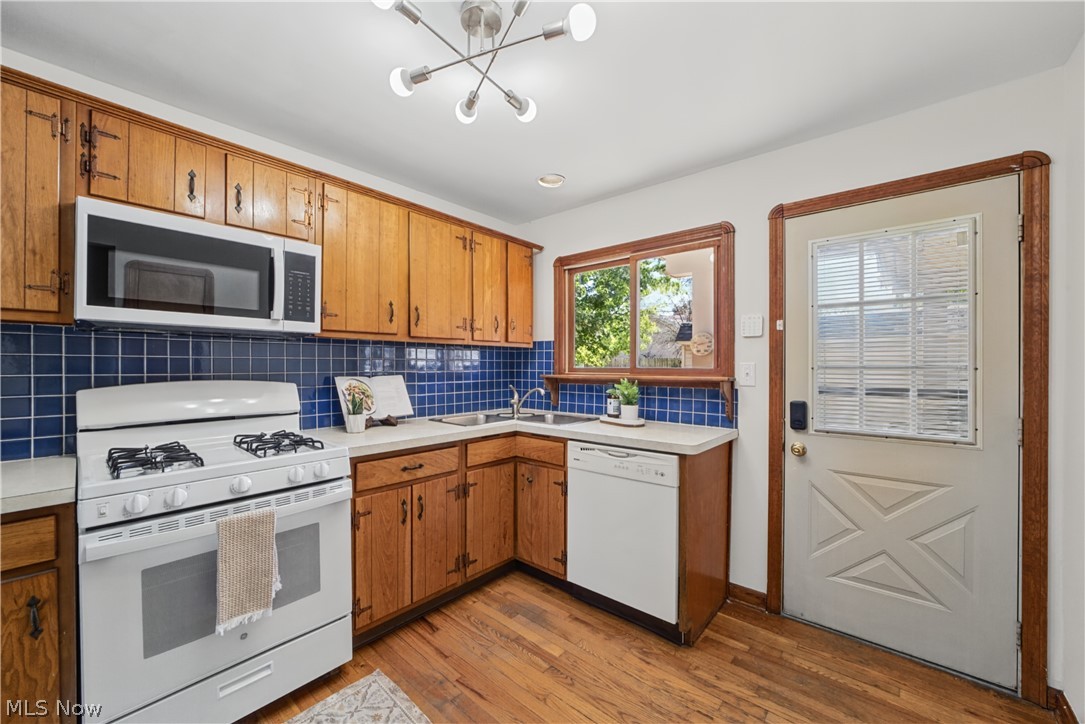 7427 Woodhaven Avenue Brooklyn OH 44144