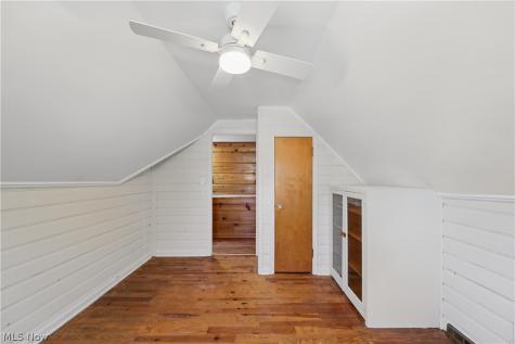 7427 Woodhaven Avenue Brooklyn OH 44144