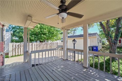 7427 Woodhaven Avenue Brooklyn OH 44144