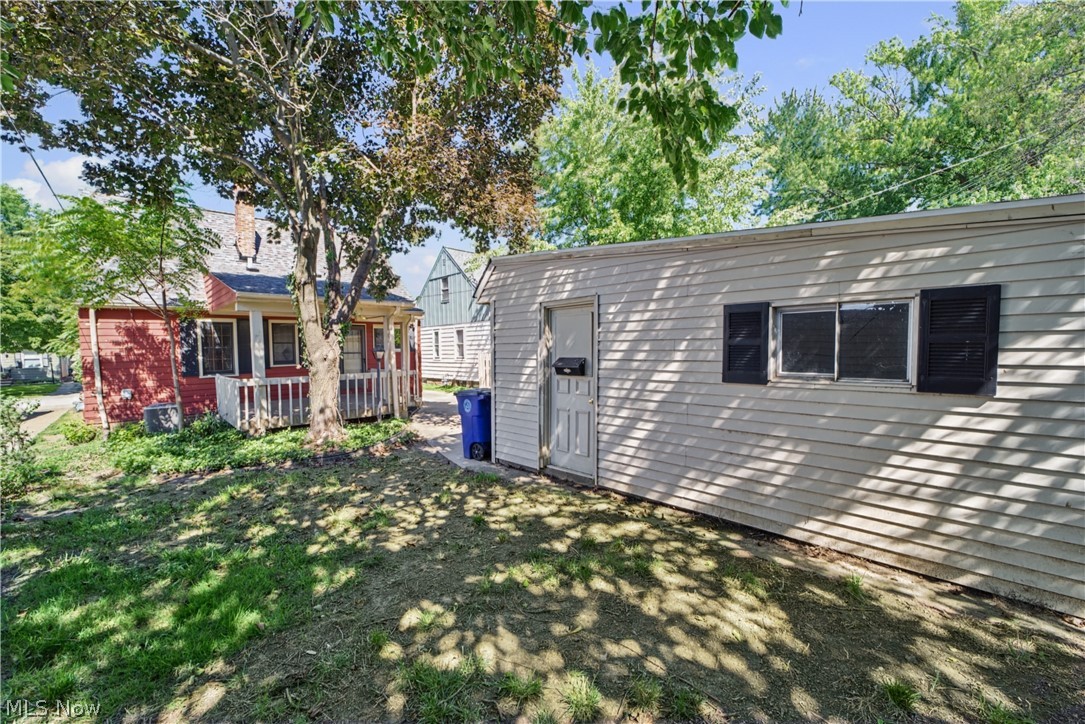7427 Woodhaven Avenue Brooklyn OH 44144