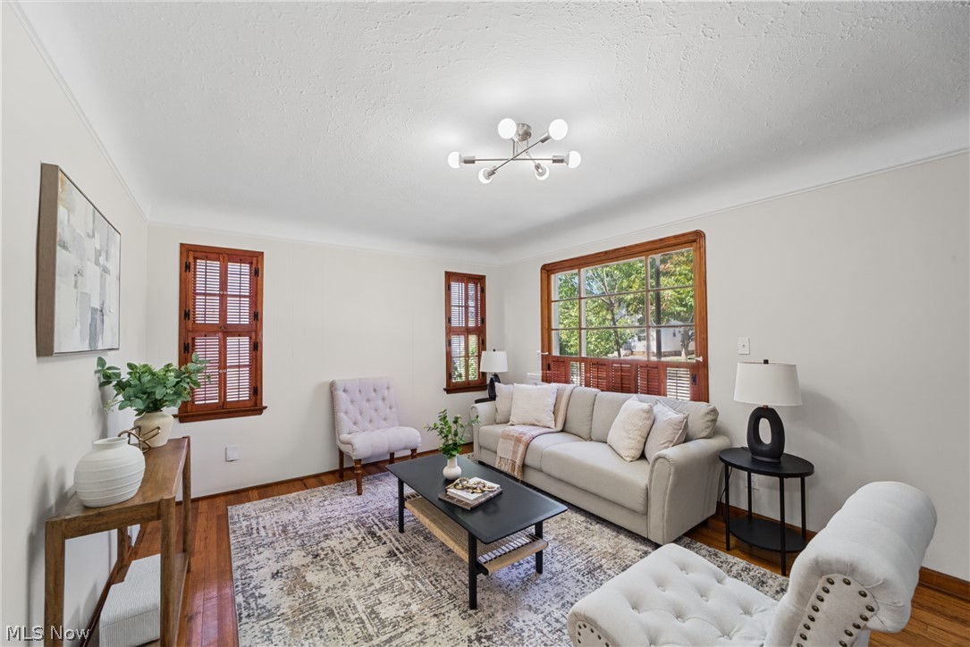 7427 Woodhaven Avenue Brooklyn OH 44144