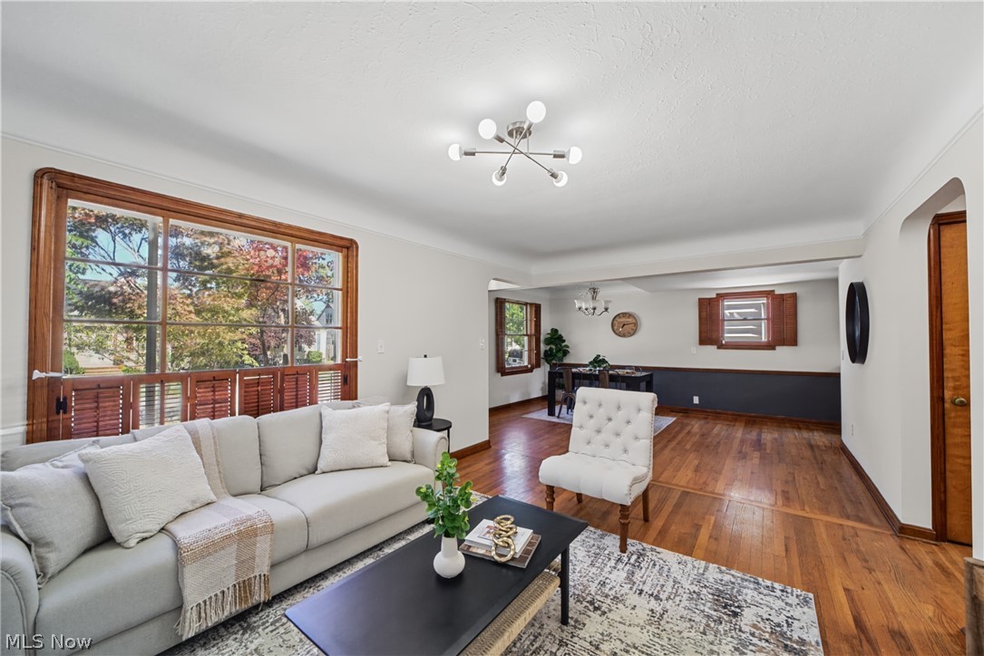 7427 Woodhaven Avenue Brooklyn OH 44144