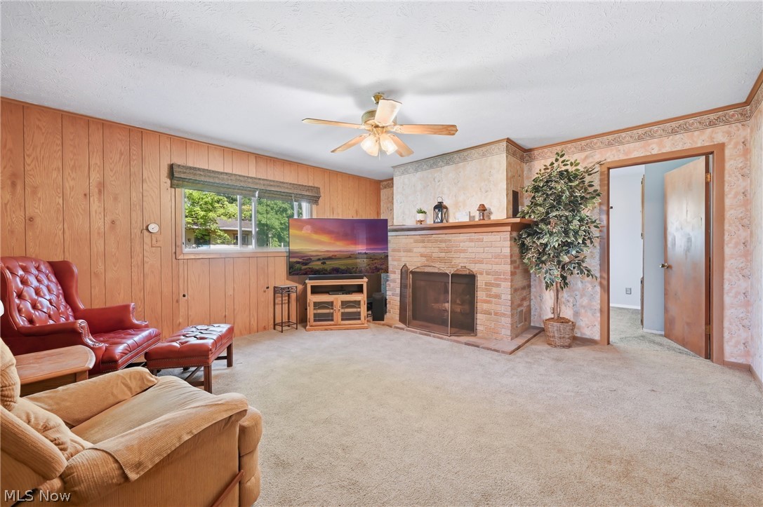 238 Marcia Drive Austintown OH 44515