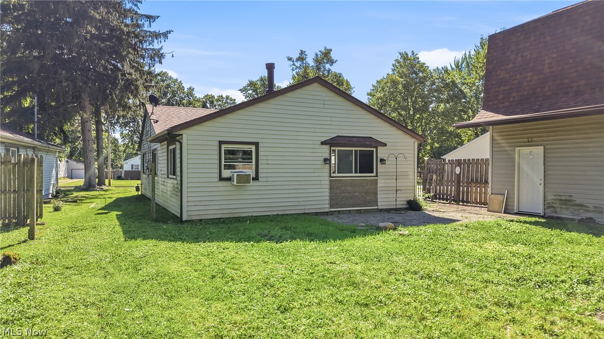 238 Marcia Drive Austintown OH 44515