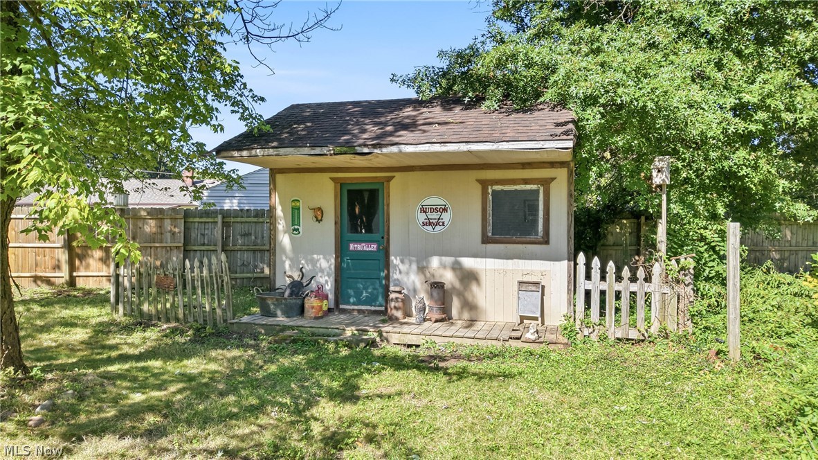 238 Marcia Drive Austintown OH 44515