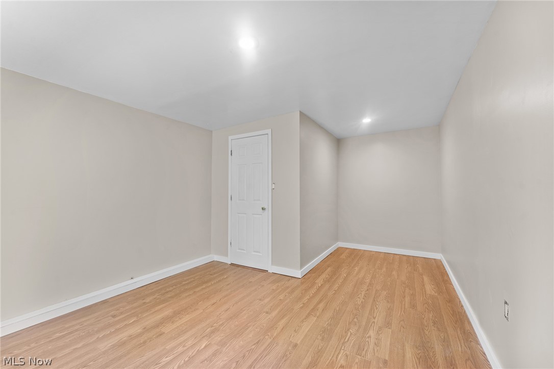 17632 Laurel Avenue Lake Milton OH 44429