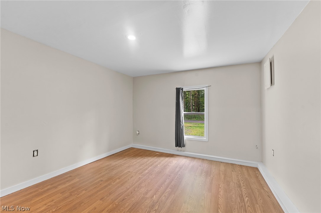 17632 Laurel Avenue Lake Milton OH 44429