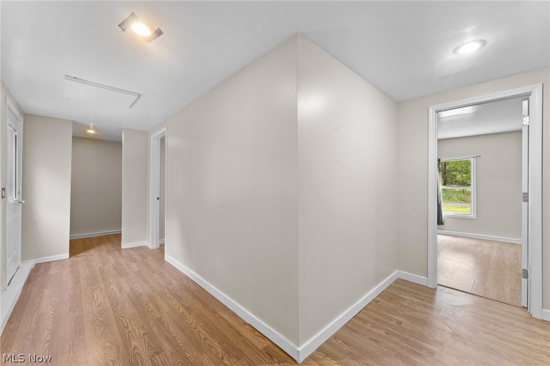 17632 Laurel Avenue Lake Milton OH 44429