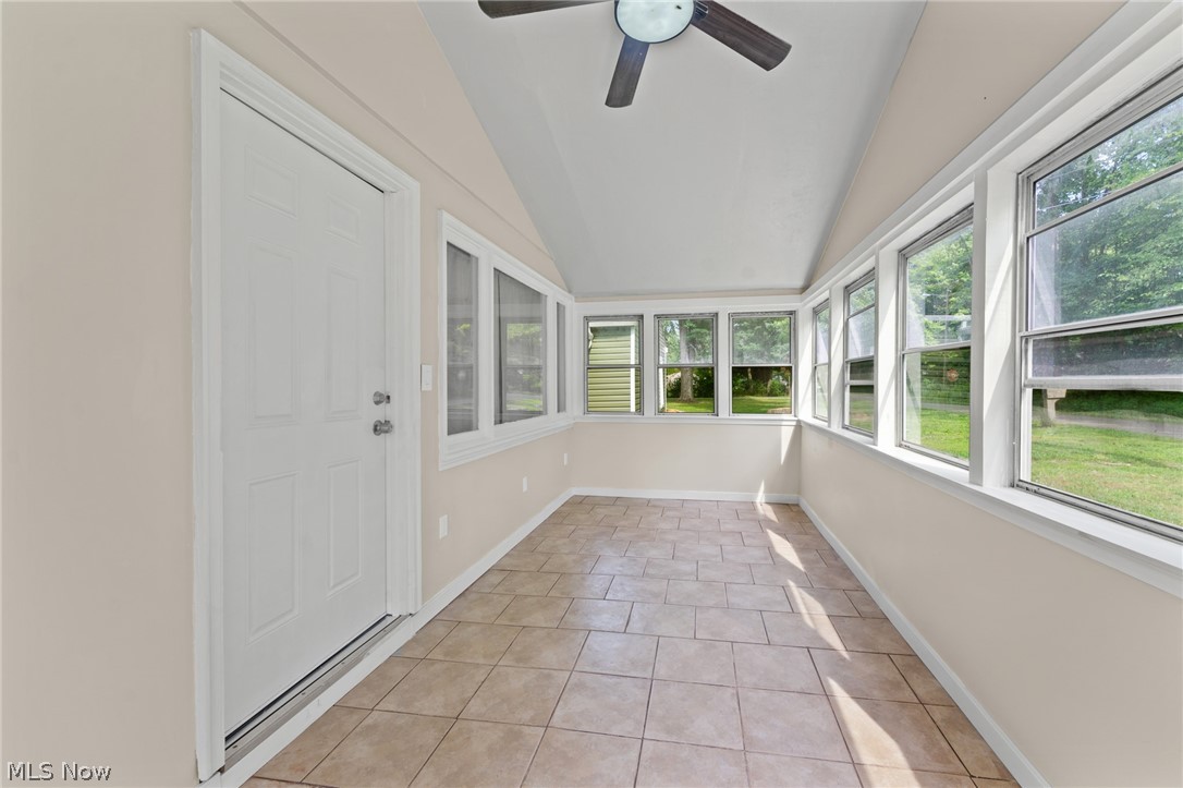 17632 Laurel Avenue Lake Milton OH 44429