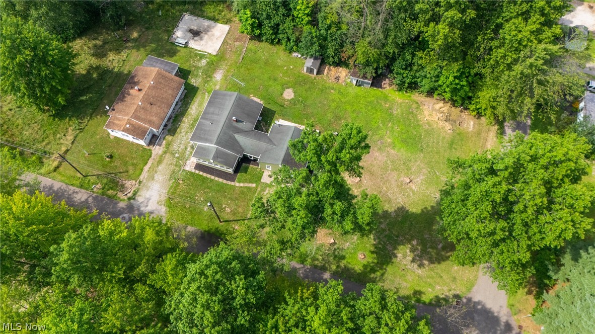 17632 Laurel Avenue Lake Milton OH 44429