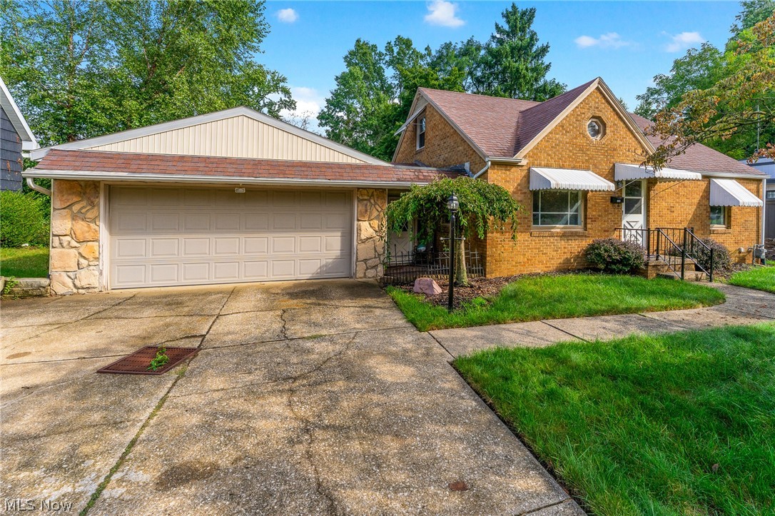1108 Stuart Street NW Massillon OH 44646