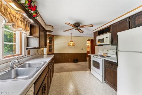 1108 Stuart Street NW Massillon OH 44646