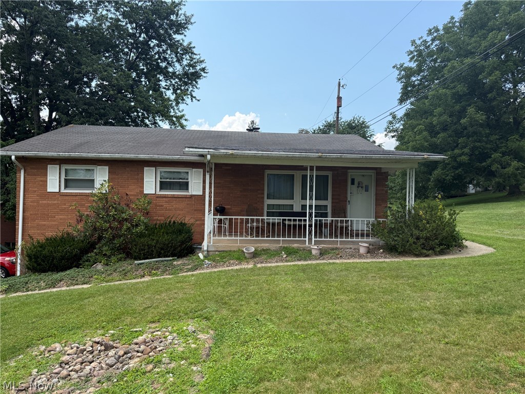 203 Meadowbrook Drive Wintersville OH 43953