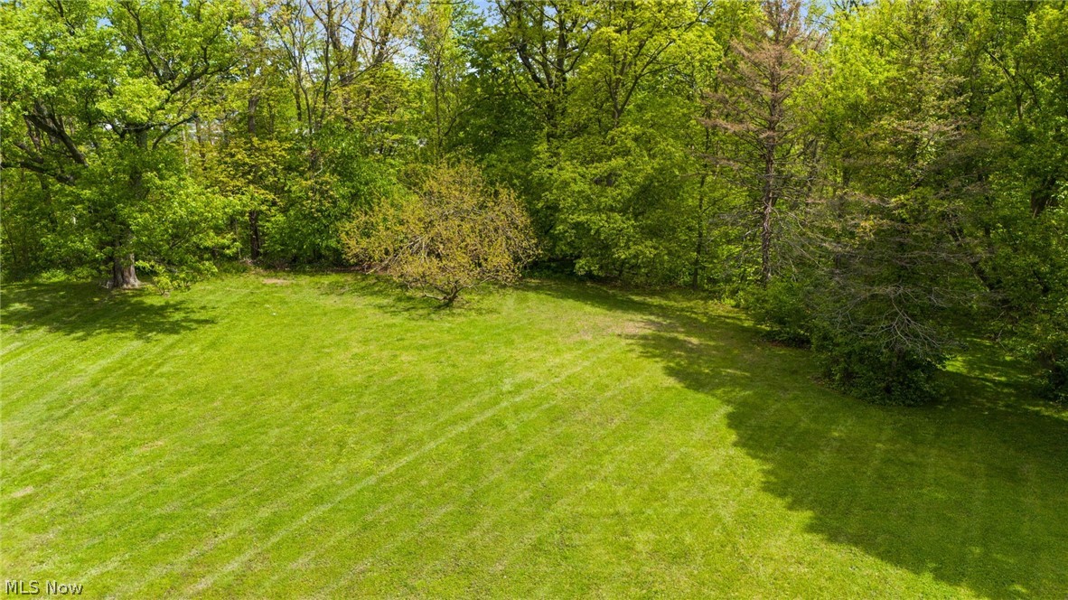 36602 Kinzel Road Avon OH 44011