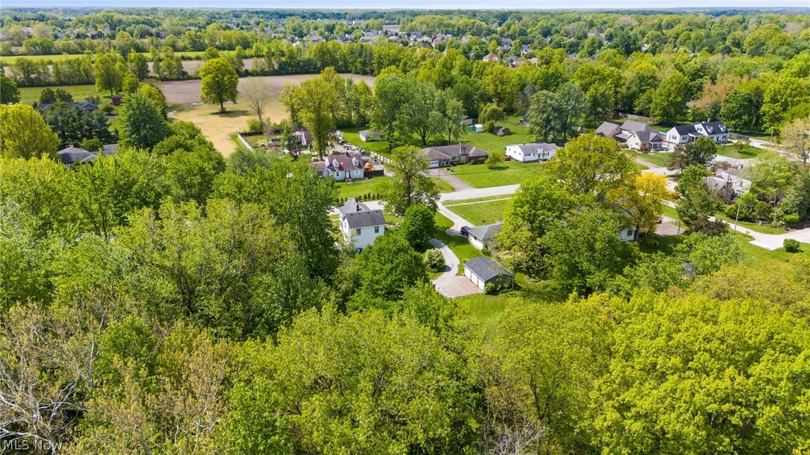 36602 Kinzel Road Avon OH 44011